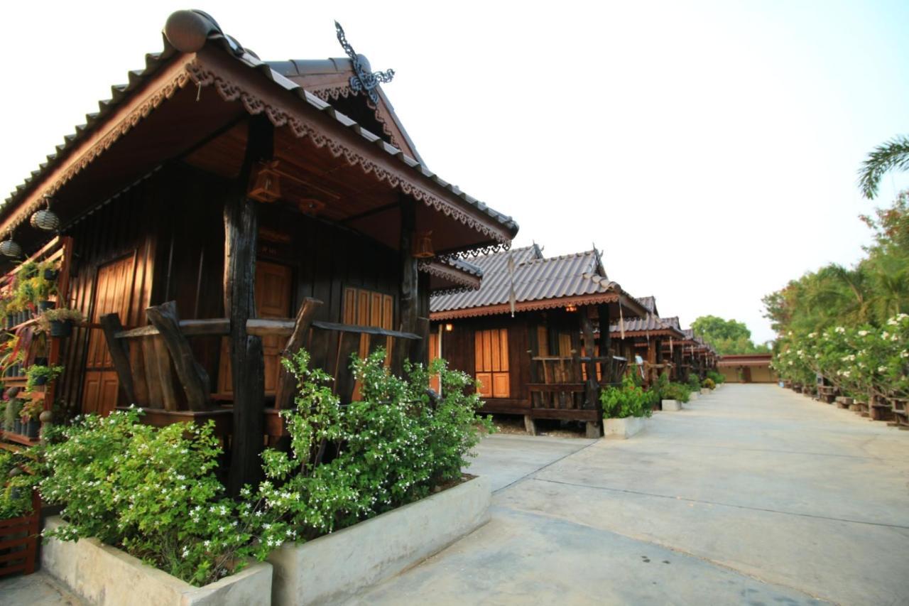 Khum Mai Ngam Hotel Aranyaprathet Ngoại thất bức ảnh