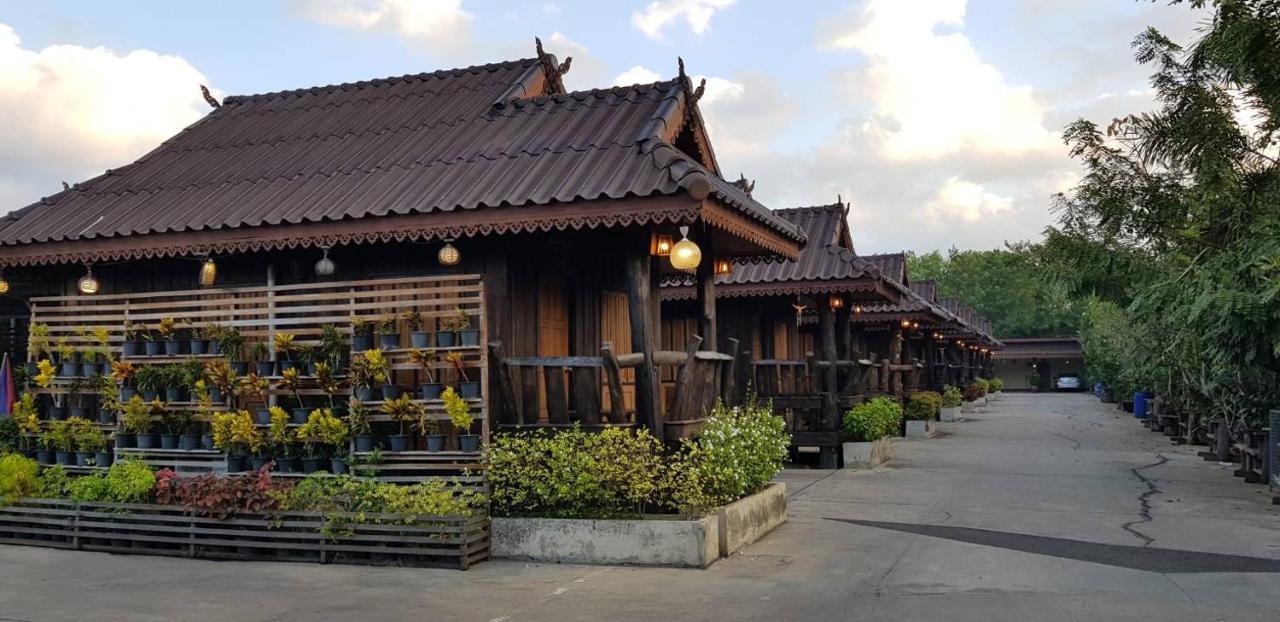 Khum Mai Ngam Hotel Aranyaprathet Ngoại thất bức ảnh