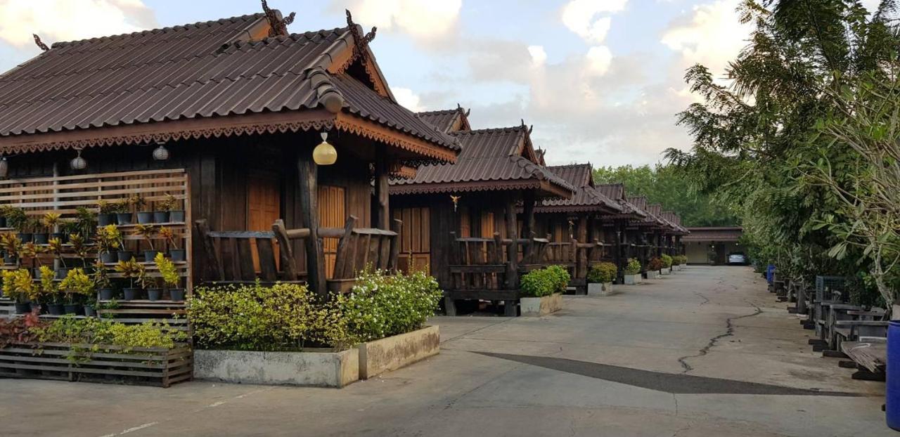 Khum Mai Ngam Hotel Aranyaprathet Ngoại thất bức ảnh